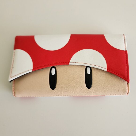 Super Mario Bros Tri-fold Wallet | Mushroom Star Toadstool NWOT - Picture 1 of 6